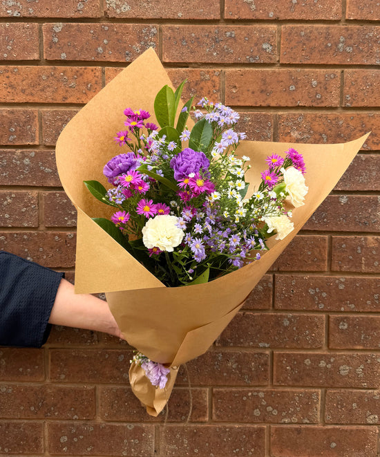 Easter 🐣: Oops, a Daisy 🌼