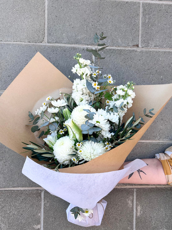 Flowers: Spring: White Wonder